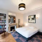 Veeve - Comfortable Near Montmartre