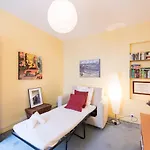 Veeve - Comfortable Near Montmartre