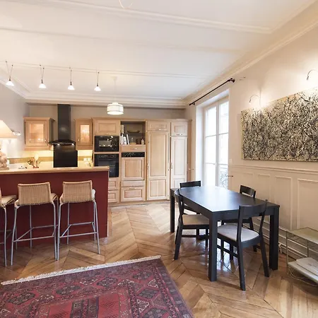 Veeve - Comfortable Near Montmartre Appartamento