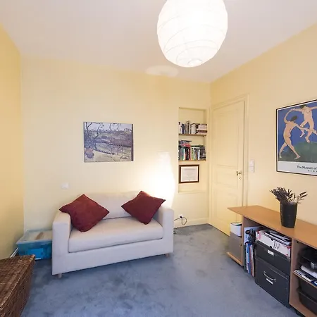 Veeve - Comfortable Near Montmartre Appartamento *